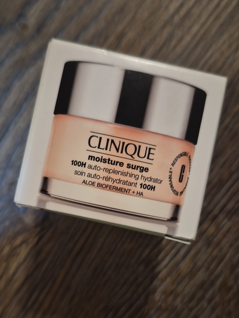 Clinique Moisture Surge Hydrator Jar - Pale Pink and Silver